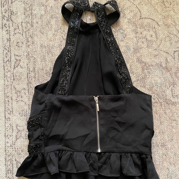 Black crop top - Picture 2 of 3